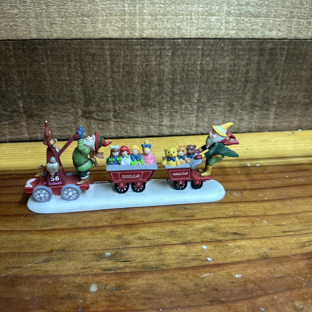 Dept 56 Heritage Village - Last Minute Delivery In Box